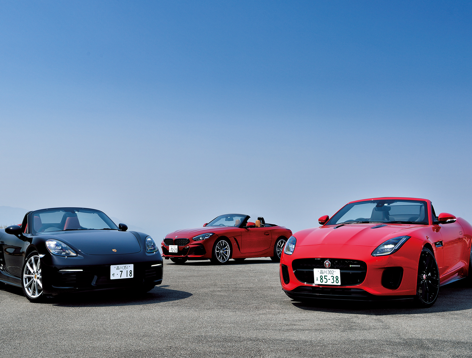 Z4の凄さがわかる！ ライバル、ジャガーFタイプ・コンバーチブルと