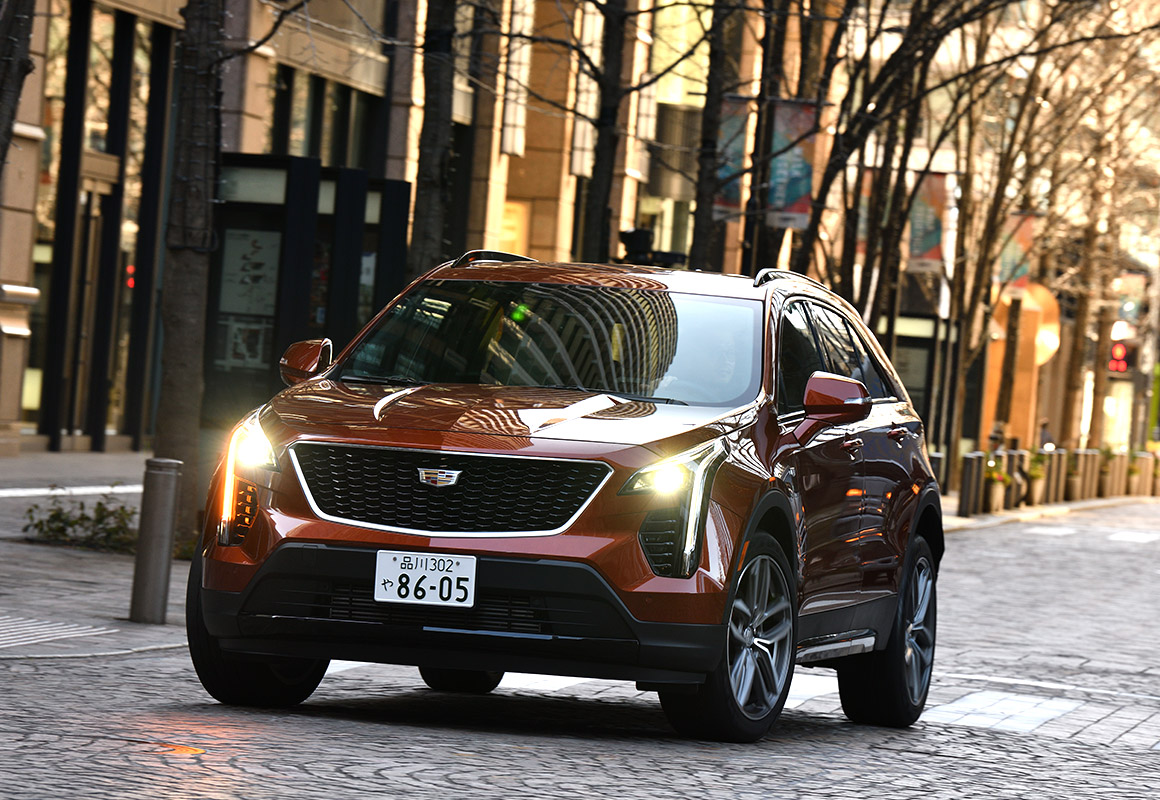 キャデラック初のコンパクトSUV登場！ 長岡亮介さん、XT4