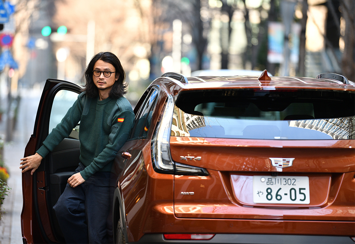 キャデラック初のコンパクトSUV登場！ 長岡亮介さん、XT4 スポーツ に