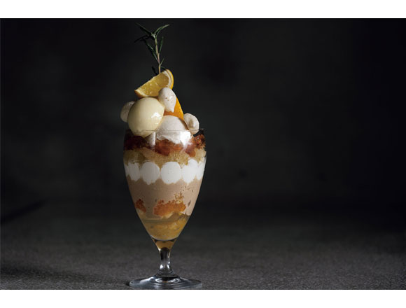 日本の四季を一期一会で味わう高級パフェ | ENGINE (エンジン) |クルマ