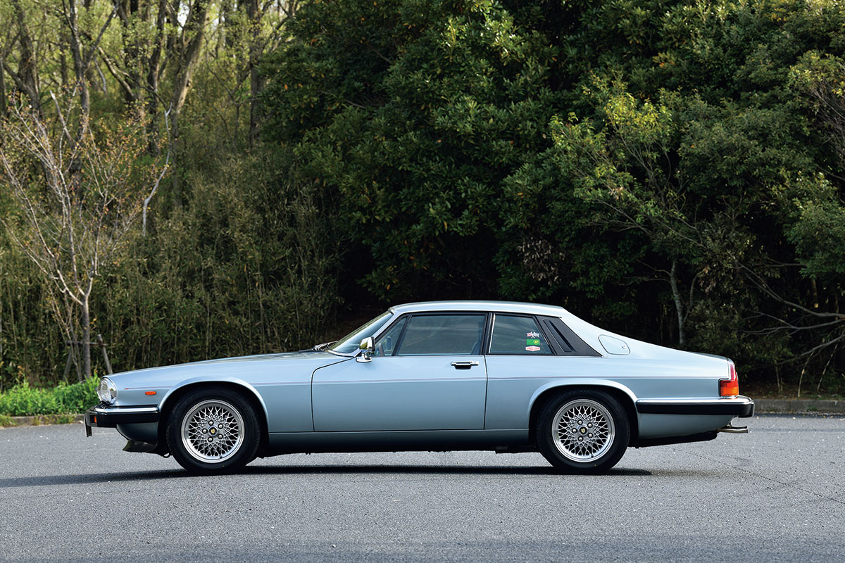 ジャガーXJS コンバーチブル バーンファインド