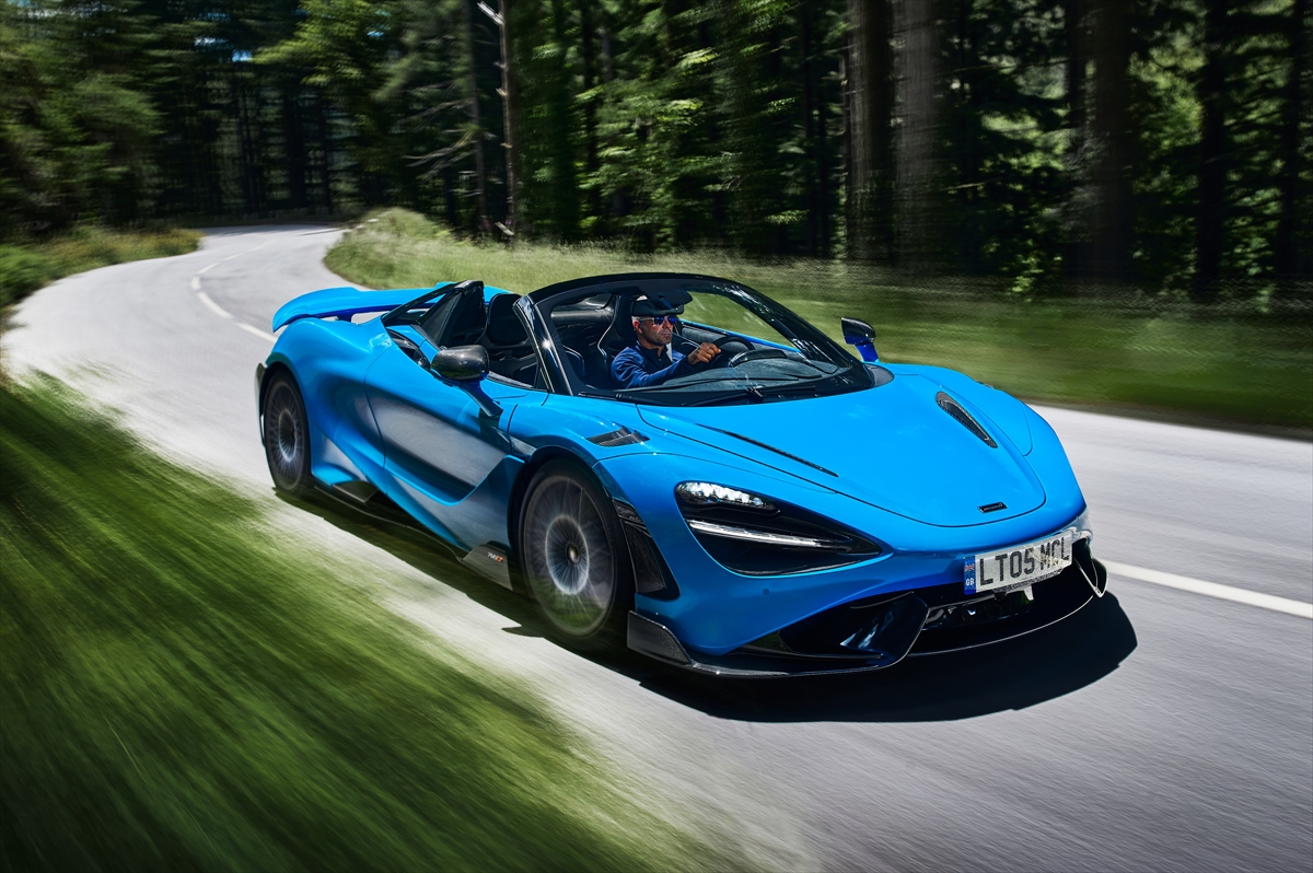 マクラーレン最強のコンバーチブル登場 765台限定生産の765LT
