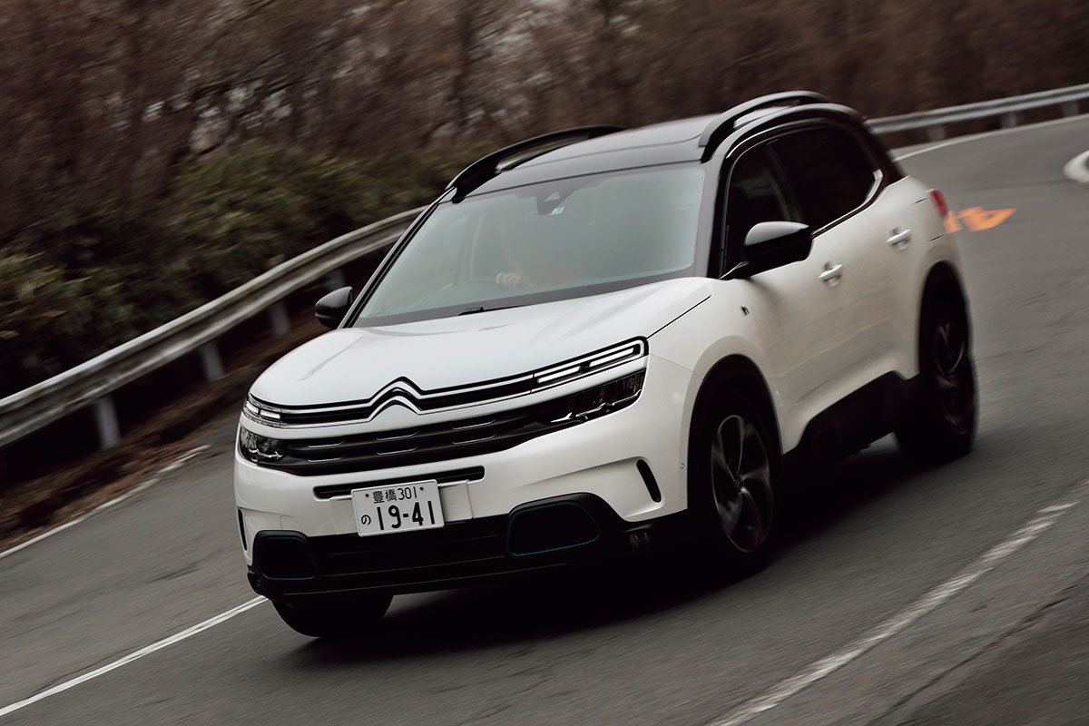 フランス車はいまが旬！！ DS9、プジョー508SW、シトロエンC5