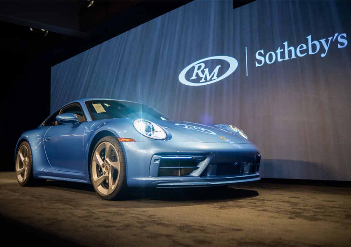世界に1台のポルシェ911が約5億円で落札 ポルシェの新車落札額を更新