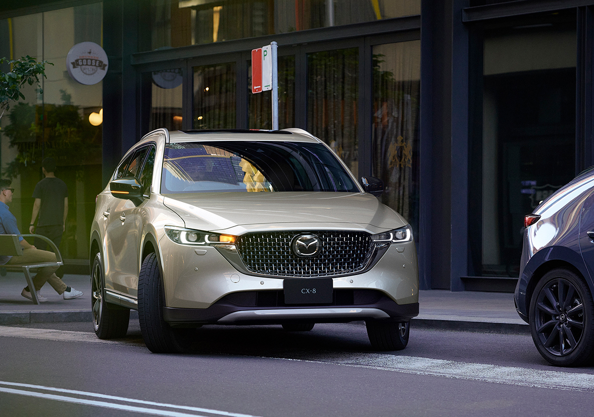 マツダCX-8が大幅改良 SUVらしさを強めた「グランドジャーニー」を設定