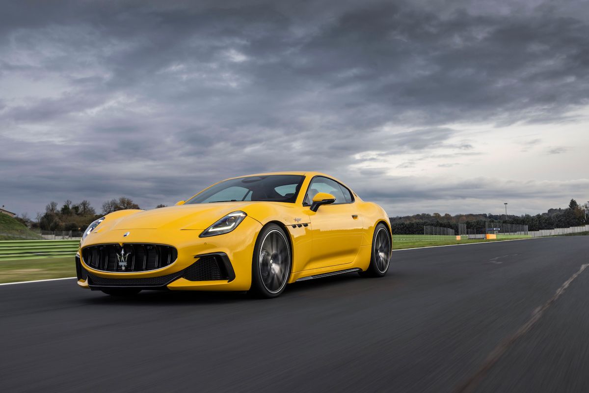 Maserati GranTurismo Trofeo Giallo Corse 