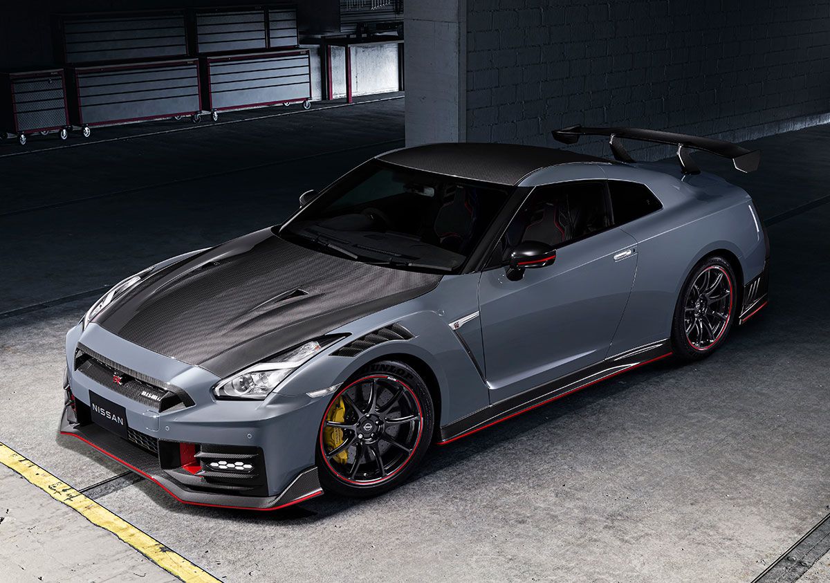 新型 スカイライン gtr