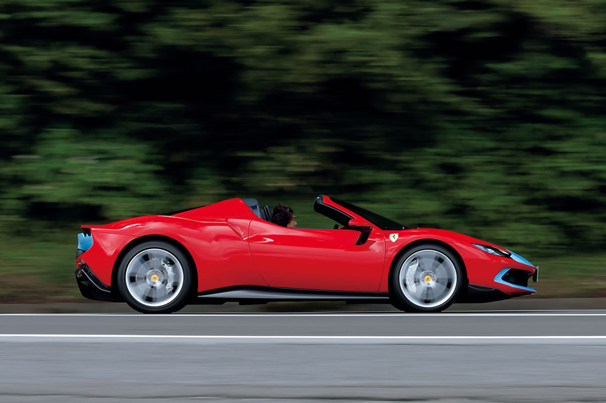 【未使用&ケース付き】フェラーリ×2台　ジャガー×2台　メルセデス×2台　計6台 フェラーリ296GTS！価格オープンにしました！オプションも充実し