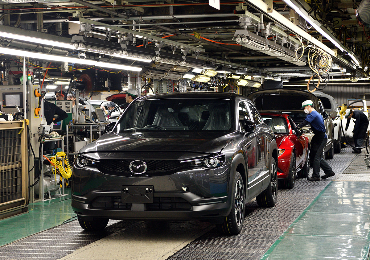 早い者勝ち！新品マツダMAZDA純正ロータリーエンジン型ペン立て3ローター箱付き 早い者勝ち！新品マツダMAZDA純正ロータリーエンジン型ペン立て3