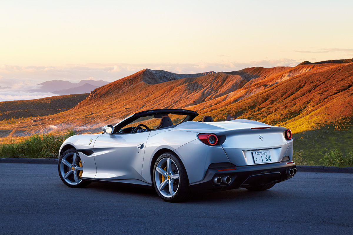 飛びっきりに美しいポルトフィーノは、素晴らしいフェラーリだ