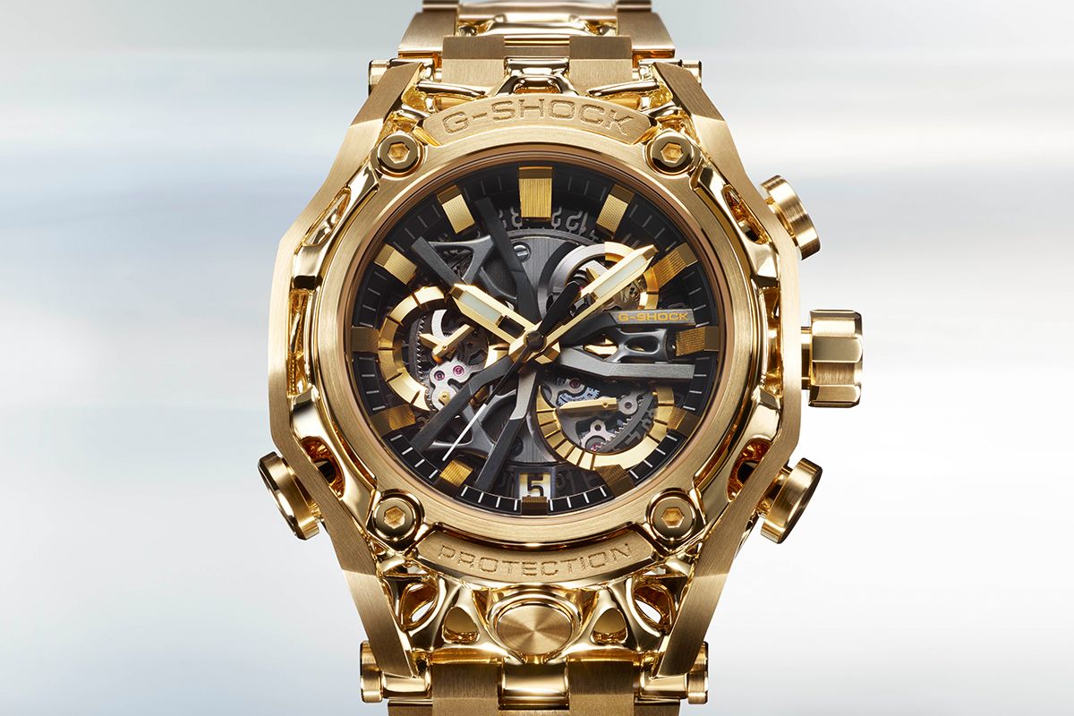 フィリップスのオークションでG-SHOCKが5800万円で落札！ ゴールドに 