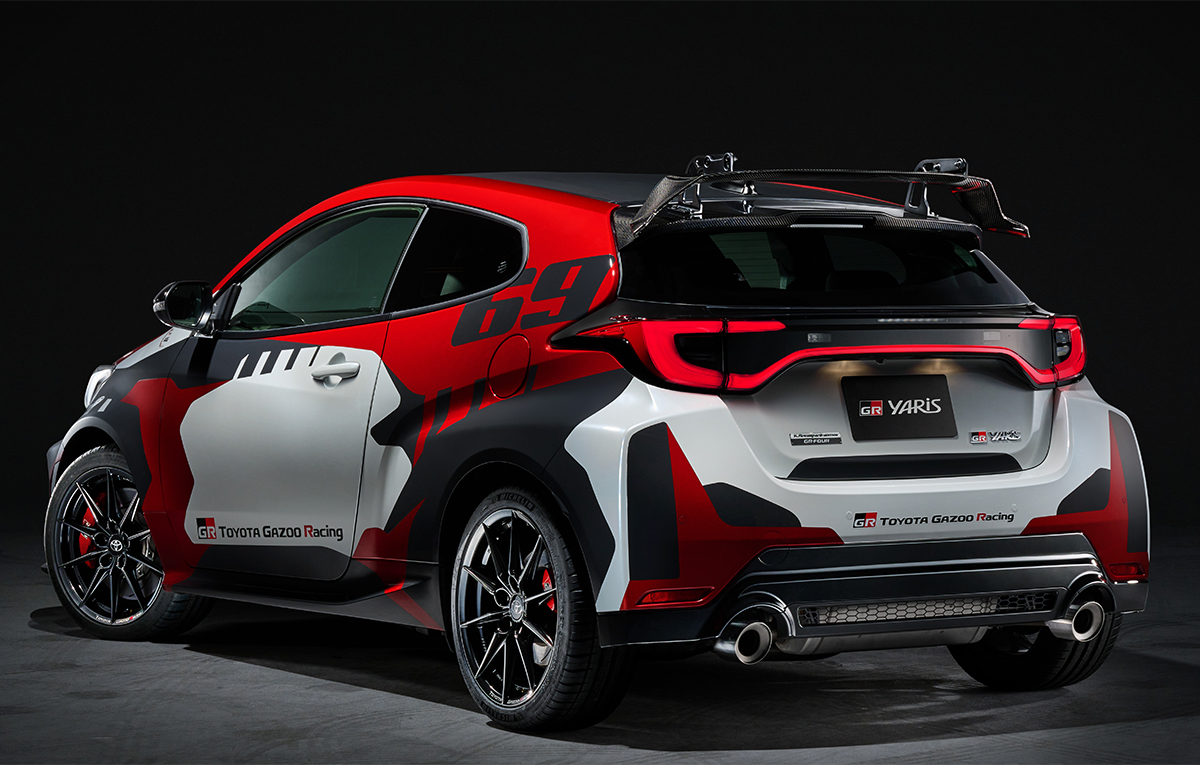 新型GRヤリスにWRCドライバーが監修した2台の特別仕様車を発表 各100台