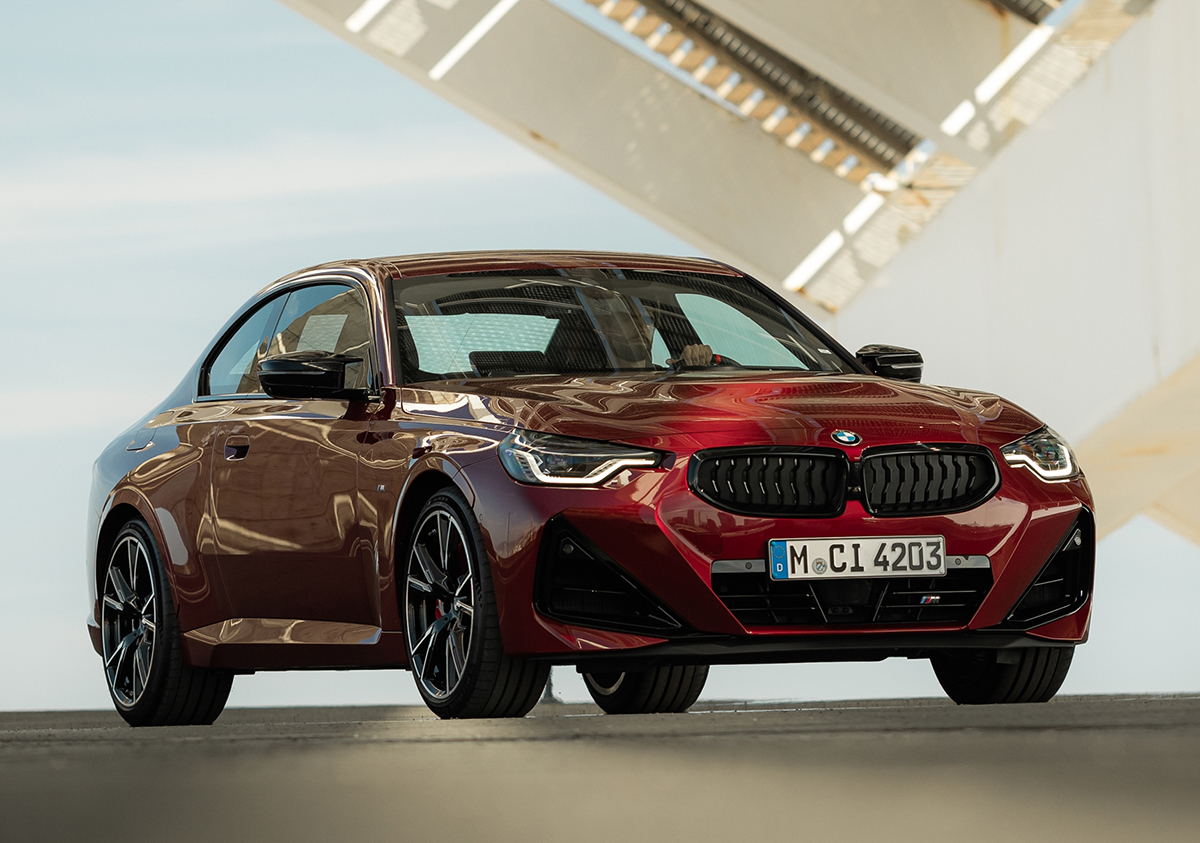 コンパクトな後輪駆動クーペ、BMW2シリーズが本国で