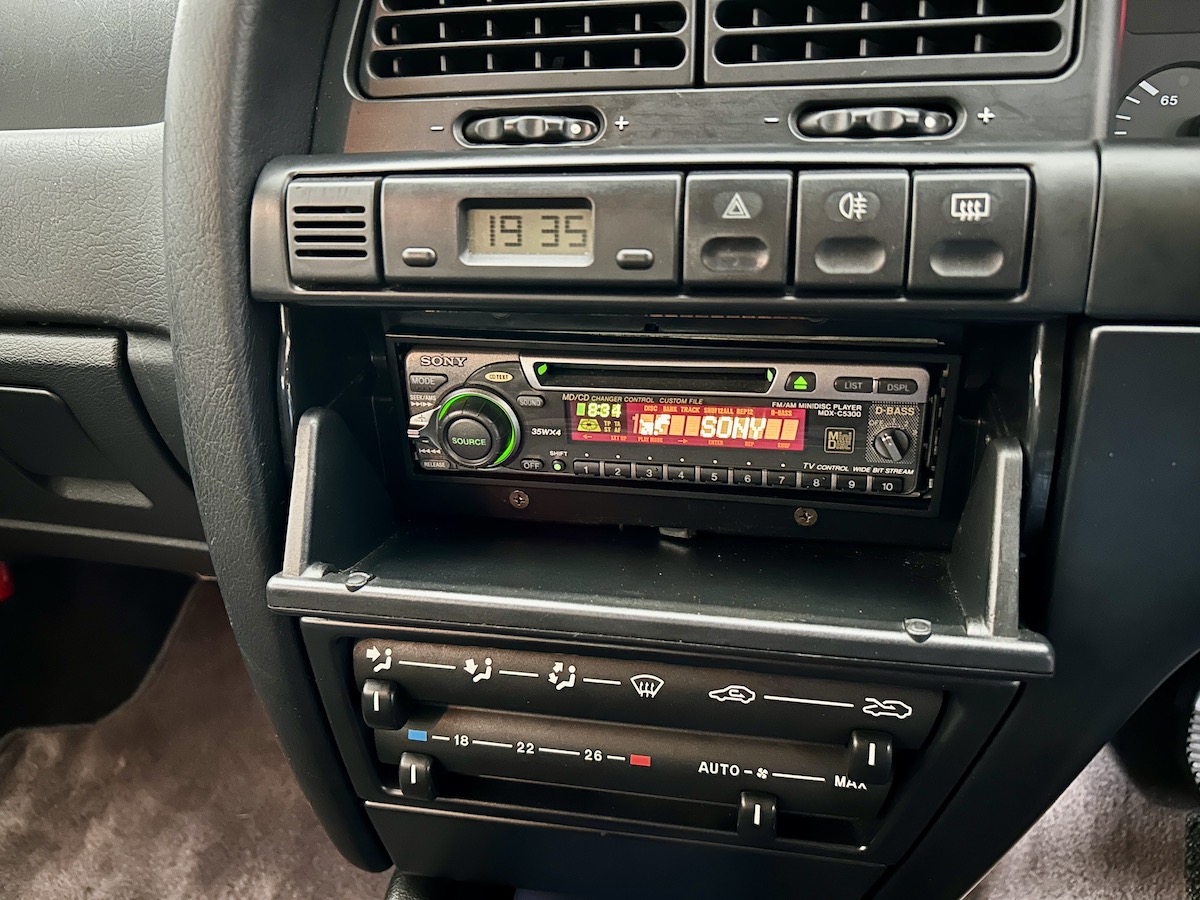 ヤフオク7万円のシトロエン・オーナー、エンジン編集部ウエダの選んだ