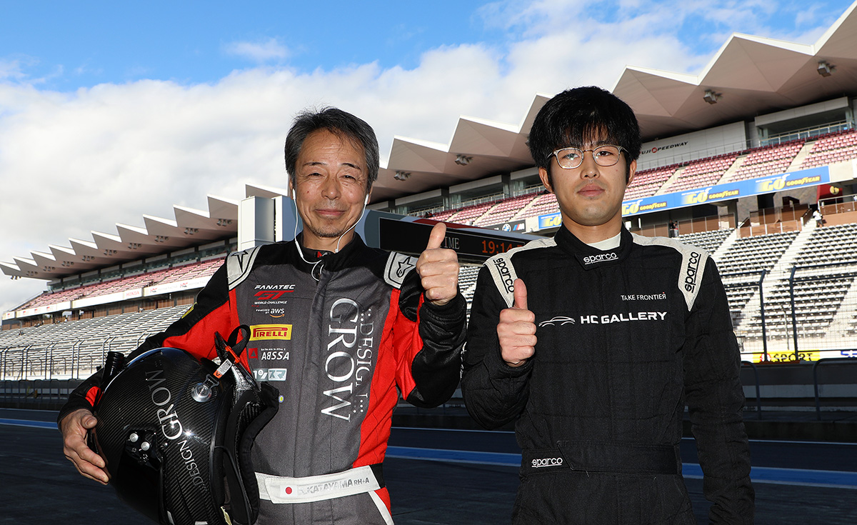 バーチャルから実戦レースへ！ 「DRiVe-Xオートサロン2024頂上決戦