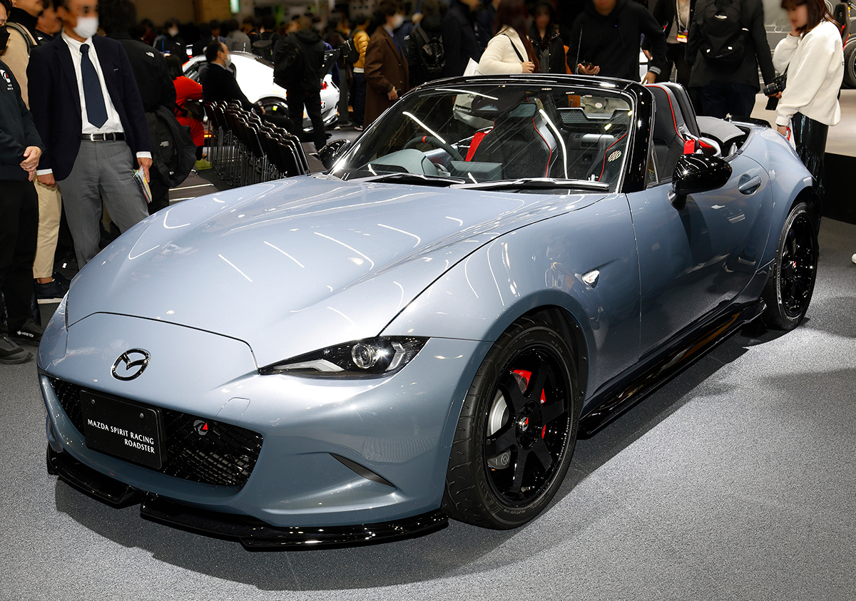 2.0リッターのマツダ・ロードスター登場 700万円を超える究極モデル