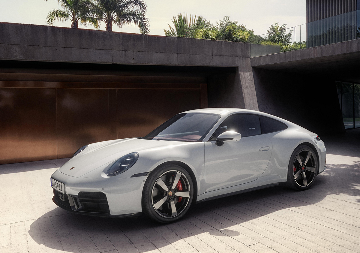 UTモデル　ポルシェ911 カレラS UTモデル ポルシェ911カレラS nunu/BEEMAXの1/24ポルシェ911RSR