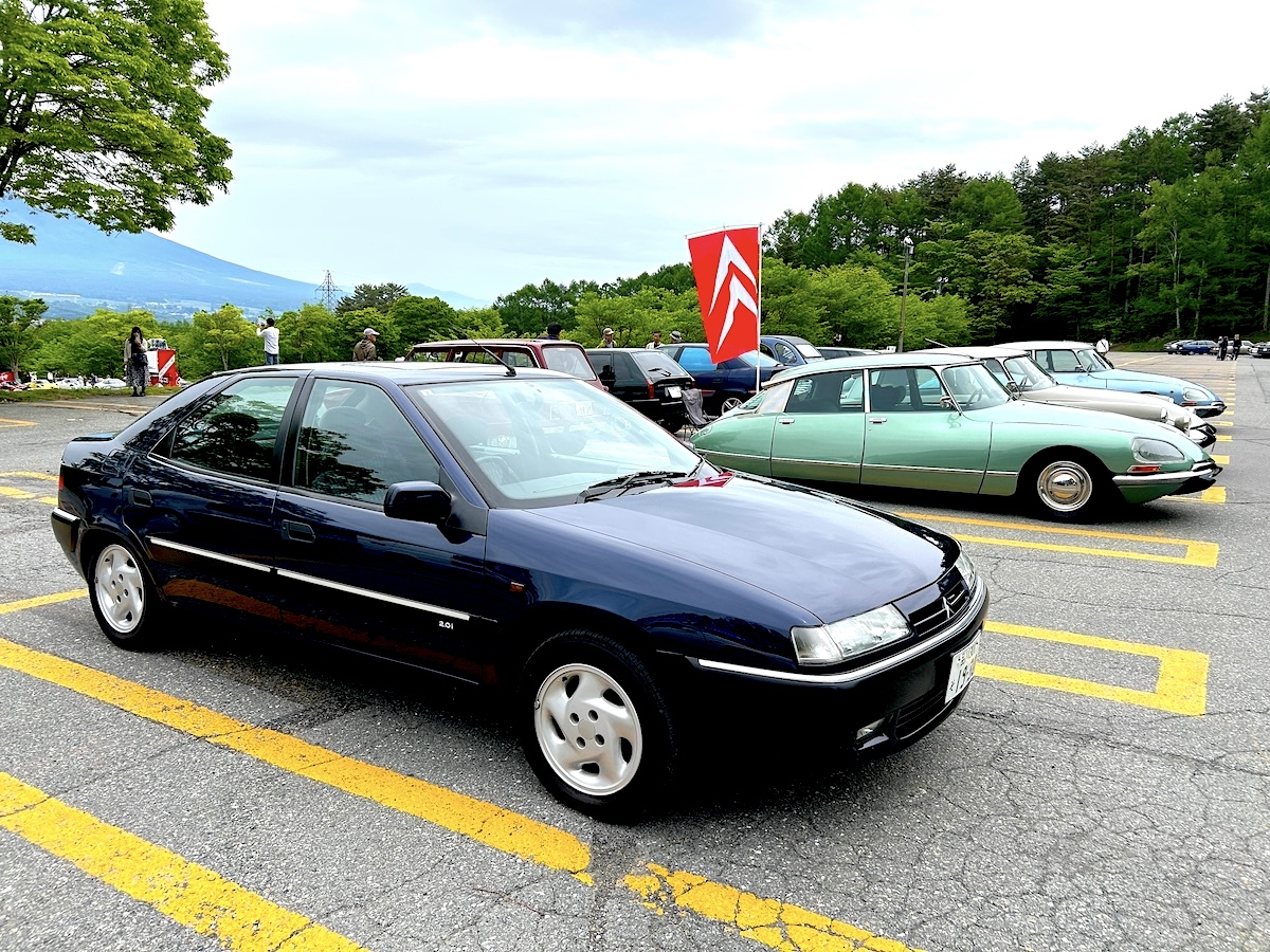 1/24 シトロエン エグザンティア V6 アクティバ 1993 (ブラック