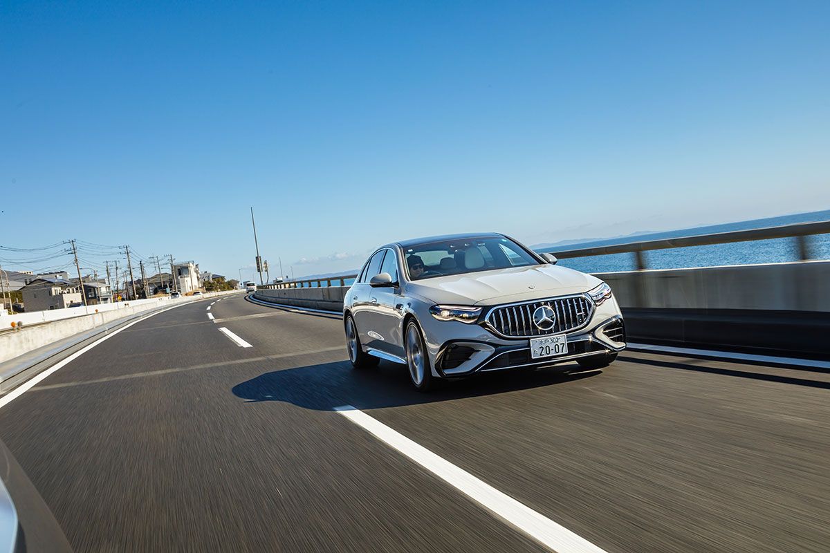 メルセデスAMG E 53ハイブリッド・4マチック・プラス
