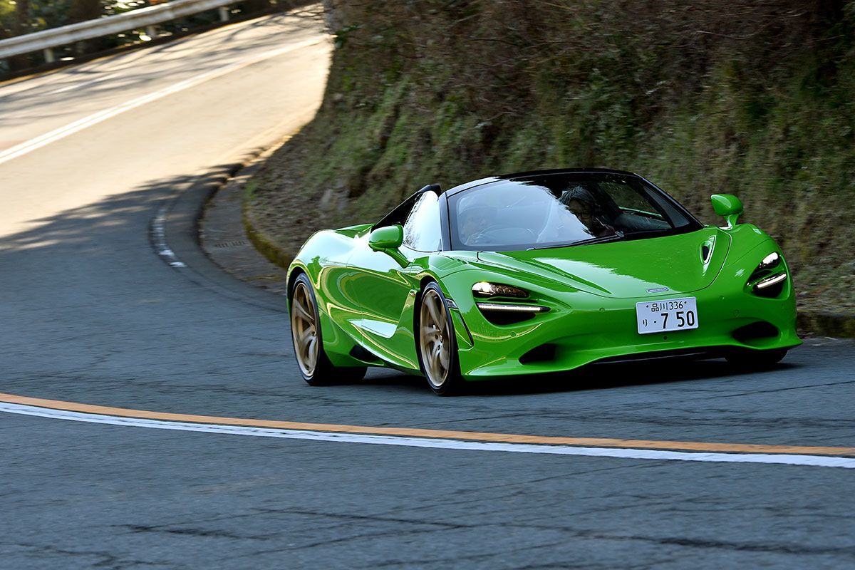 マクラーレン750Sスパイダー