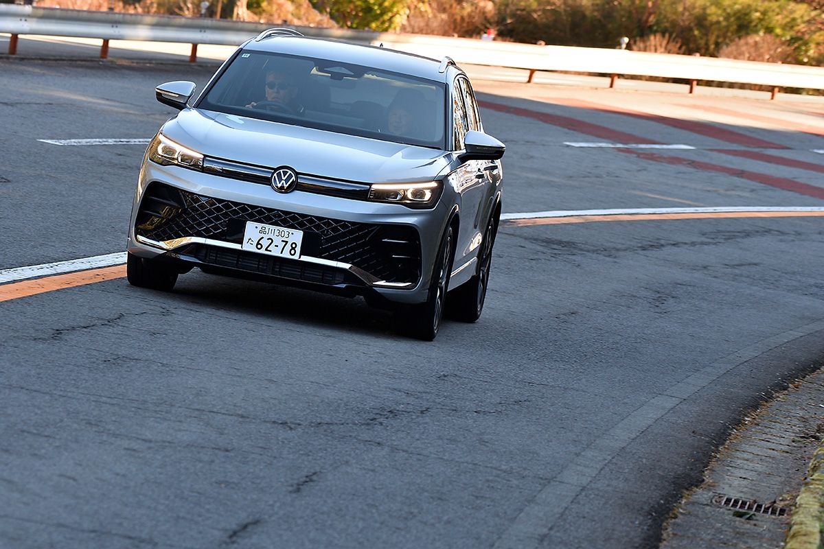 フォルクスワーゲン・ティグアンeTSI Rライン