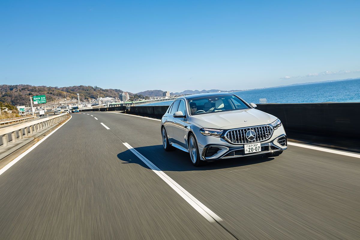 メルセデスAMG E 53ハイブリッド・4マチック・プラス
