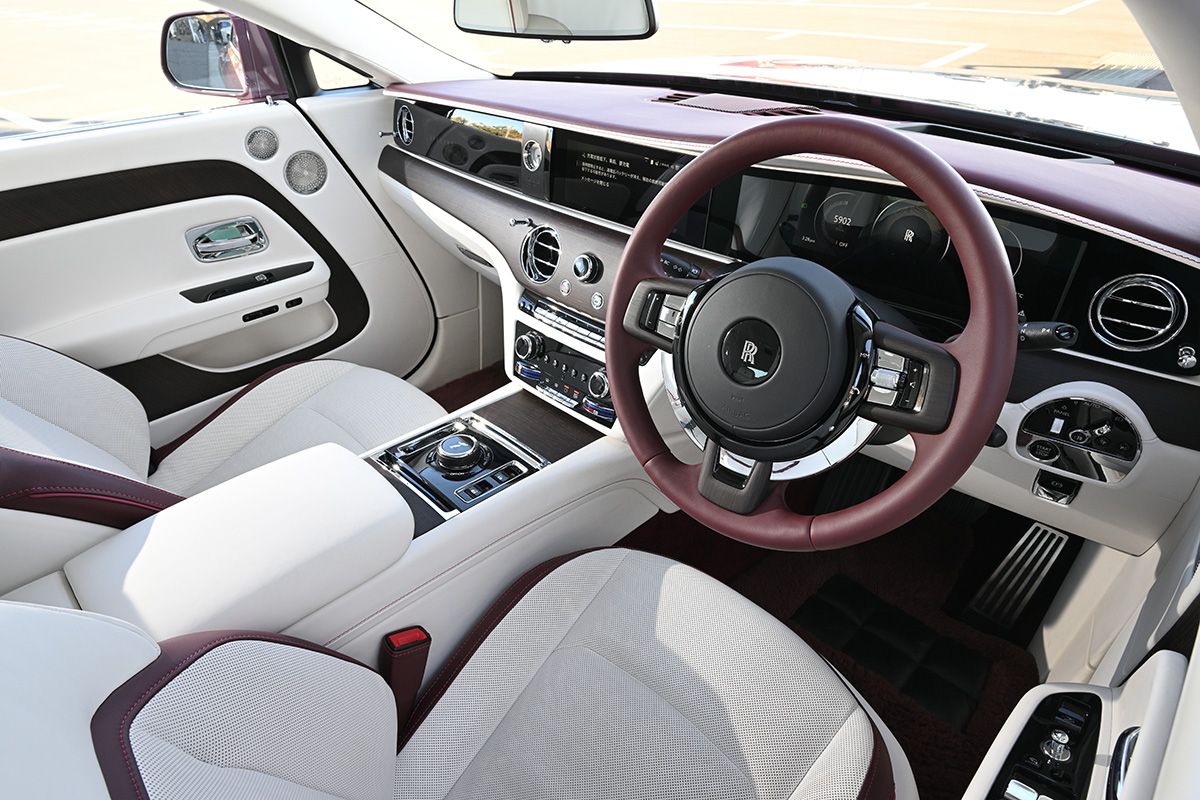 ロールス・ロイス・スペクター