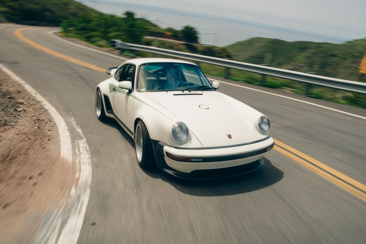 ポルシェ911のレストモッド、シンガー・ヴィークル・デザイン社の「クラシック・ターボ」。