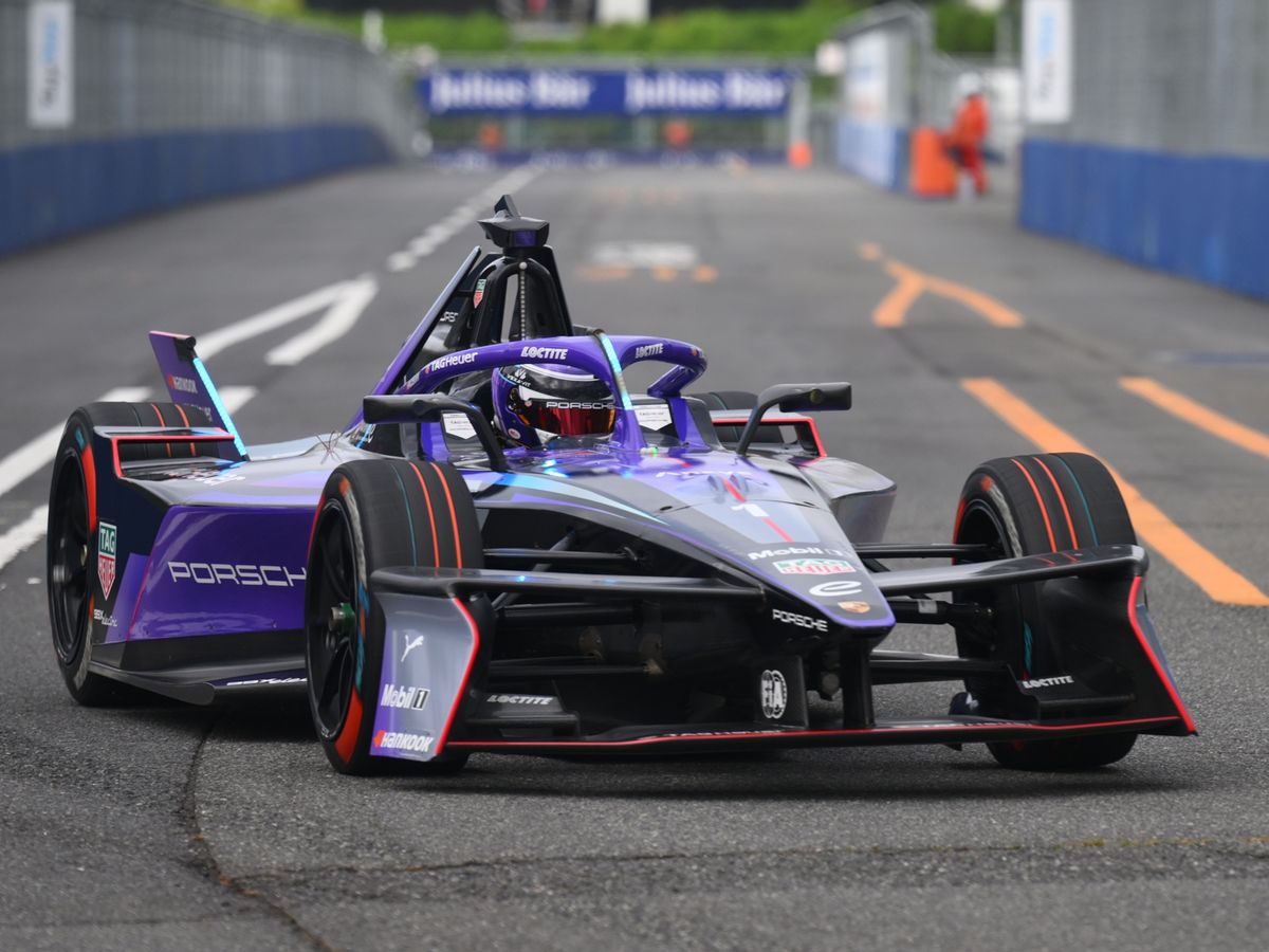 フォーミュラE決勝戦(2日目)タグ・ホイヤーポルシェ