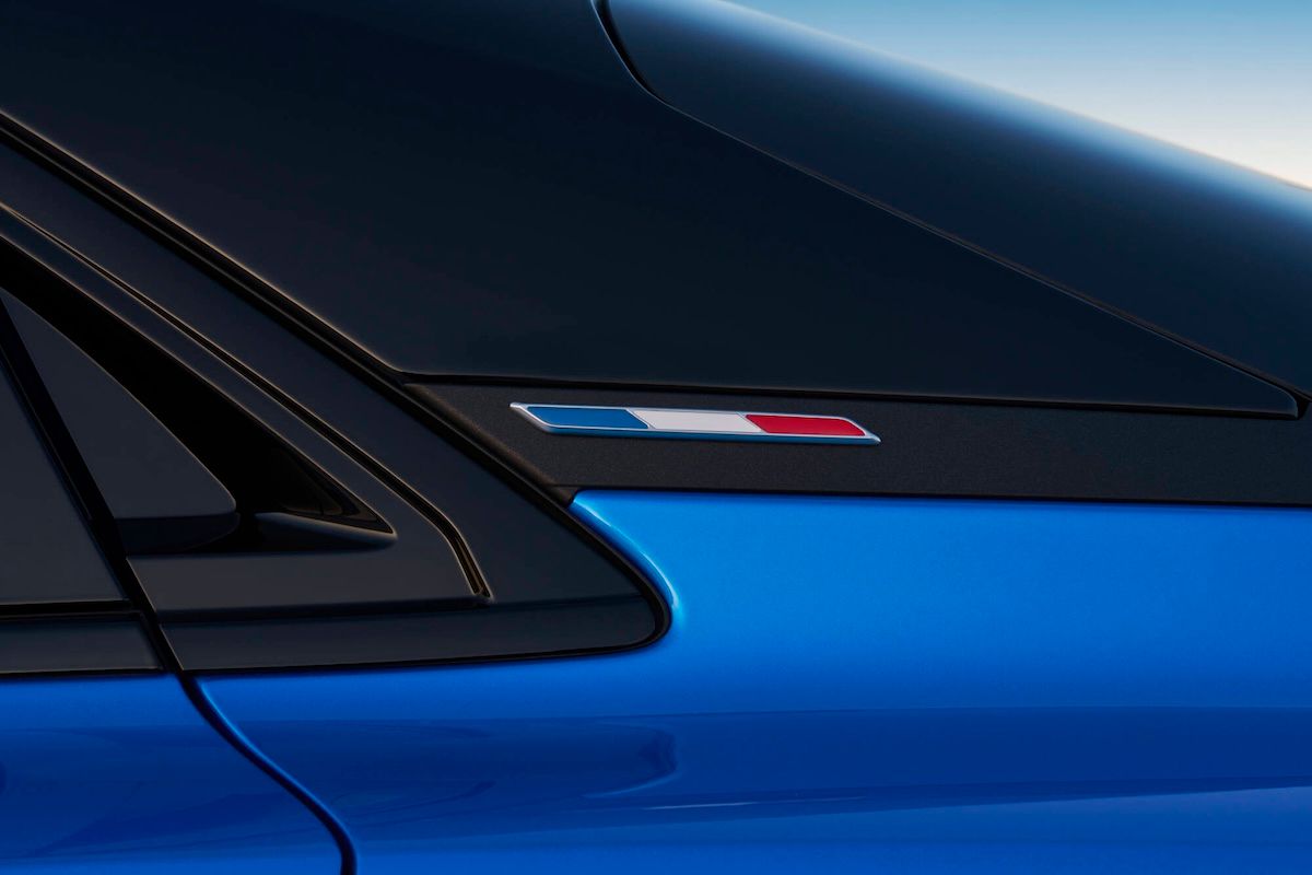 アルピーヌのクーペSUV、A390がついに公開！