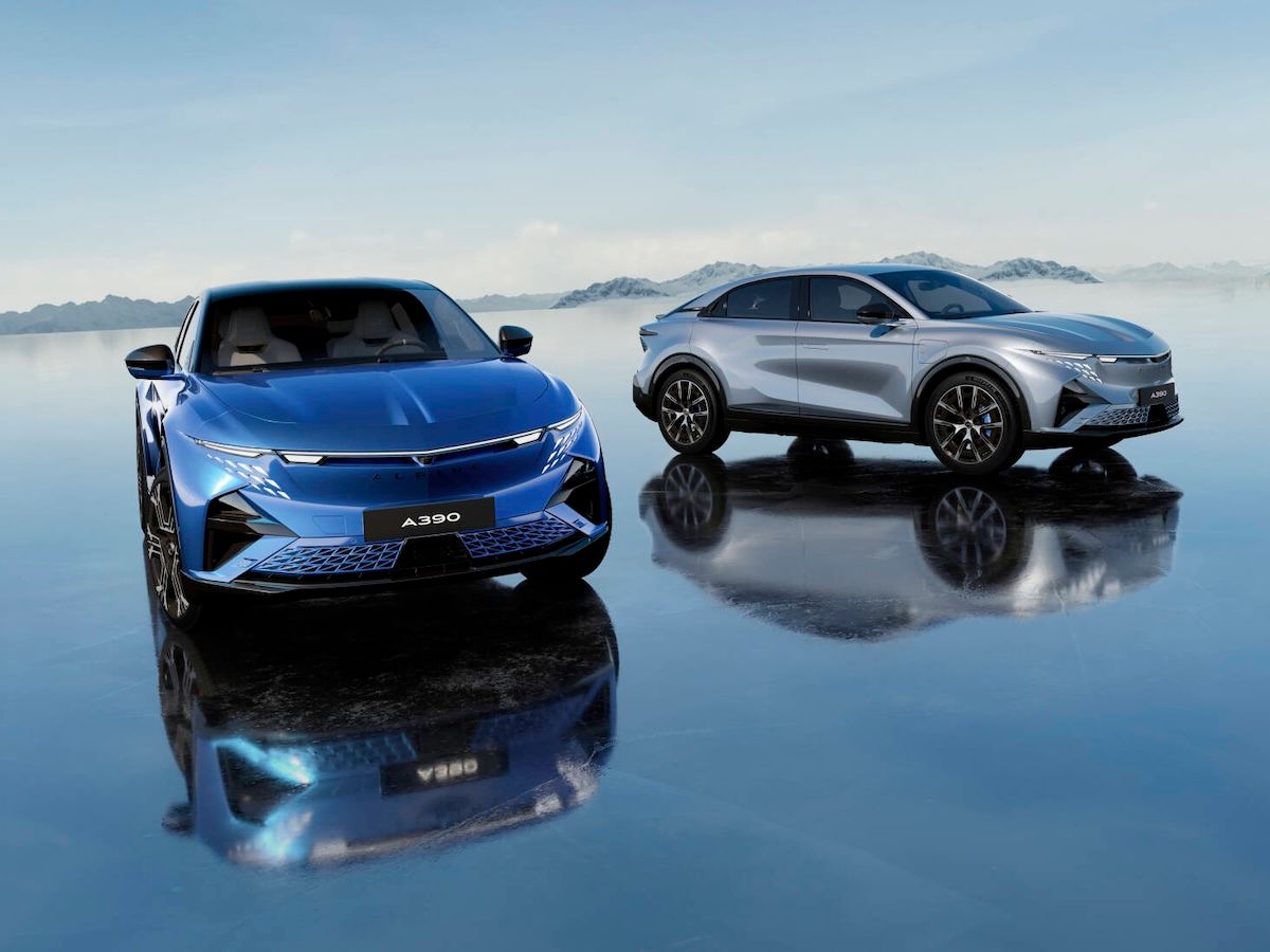 アルピーヌのクーペSUV、A390がついに公開！