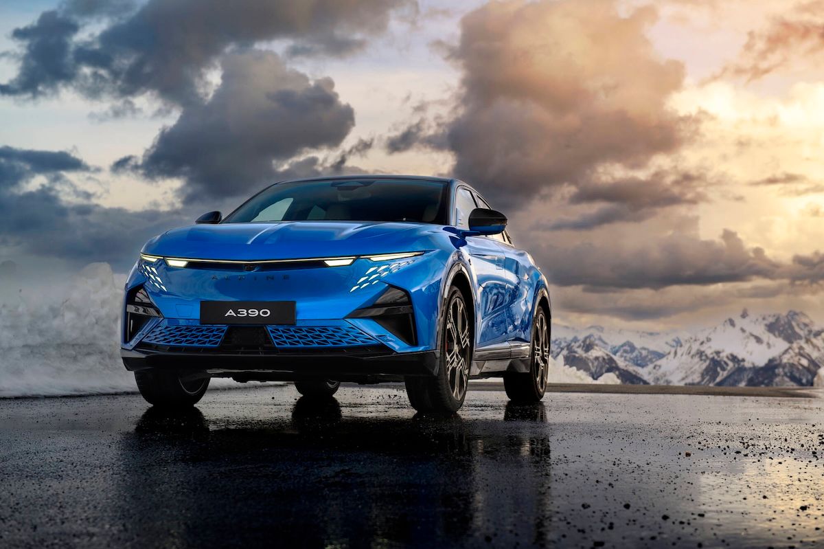 アルピーヌのクーペSUV、A390がついに公開！