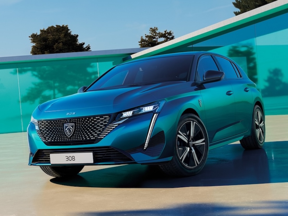 VWゴルフ対抗馬のプジョー308が新しいマイルド・ハイブリッドを投入