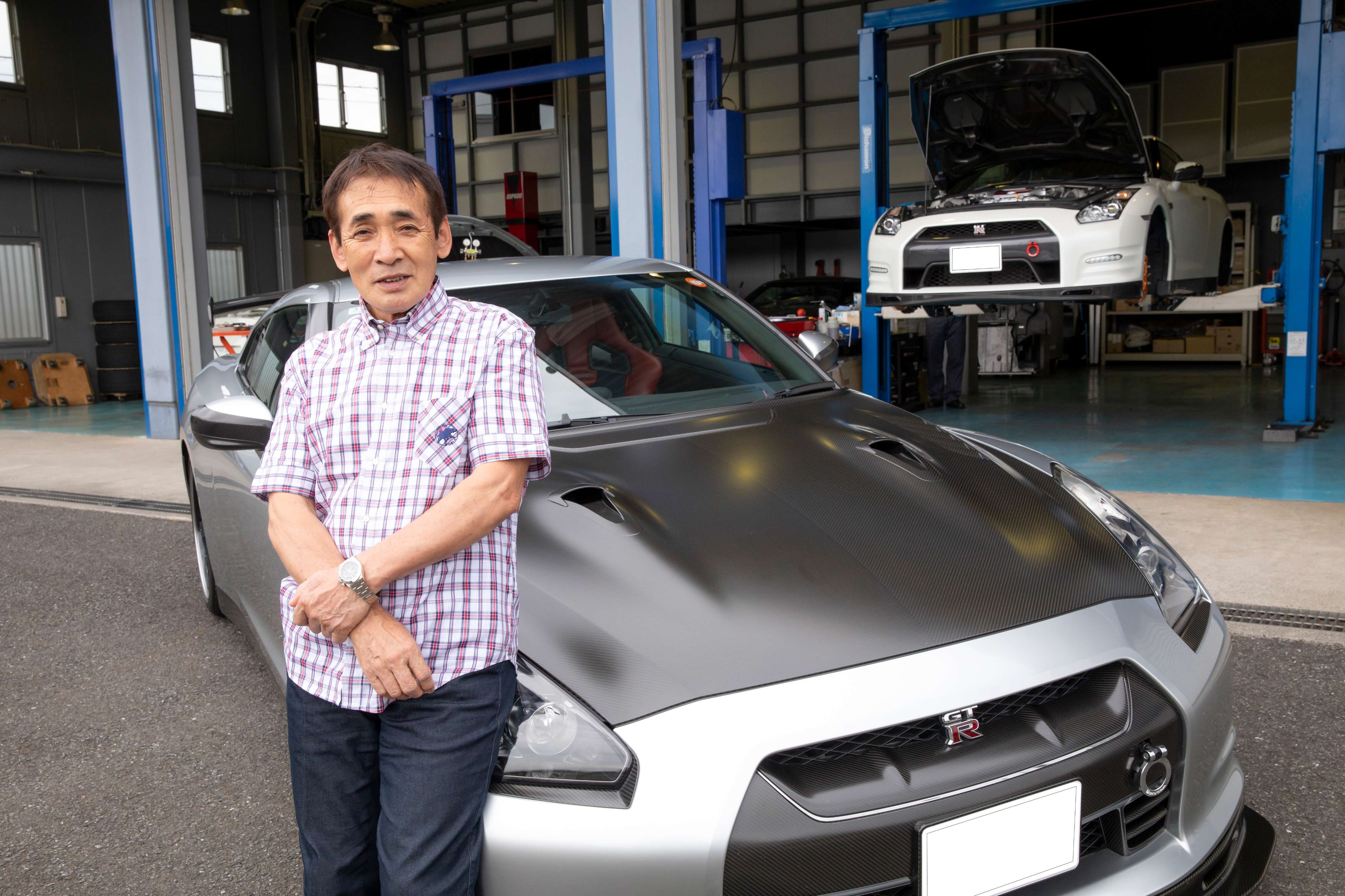 R35 GT-R開発ドライバー鈴木利男さんが語る「50℃以上になるまでは」の
