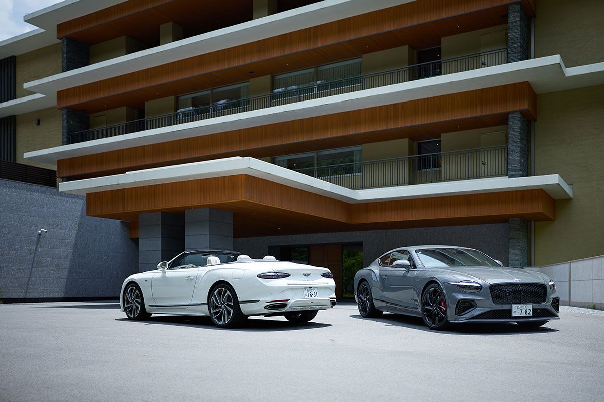 美食家たちが注目するHIRAMATSUのフラッグシップ・オーベルジュ、「THE HIRAMATSU 軽井沢御代田」は、軽井沢の西側、浅間山の南の裾野に広がる御代田の浅間サンライン沿いにある。