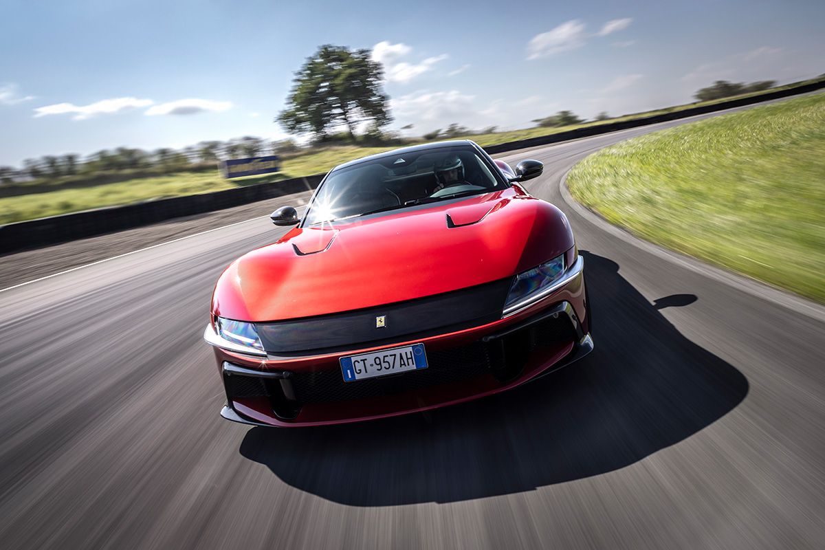 5位 フェラーリ12チリンドリ