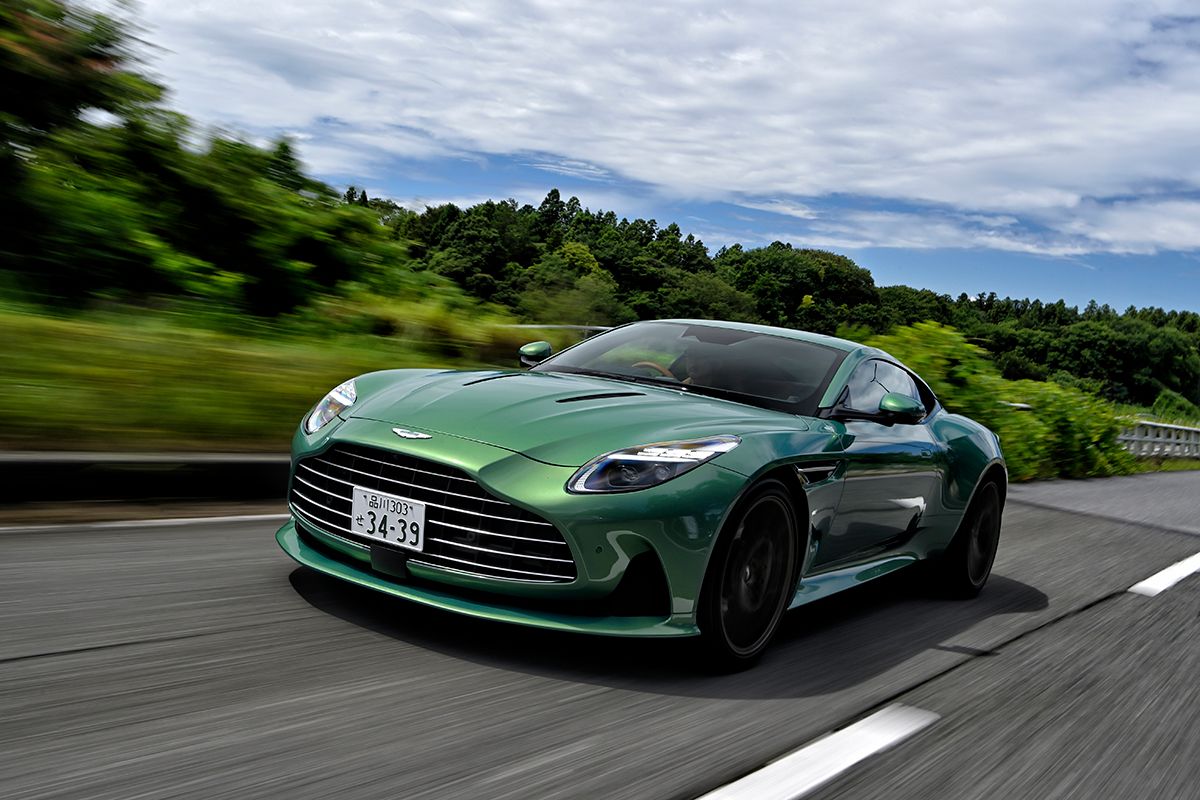 9位 アストンマーティンDB12