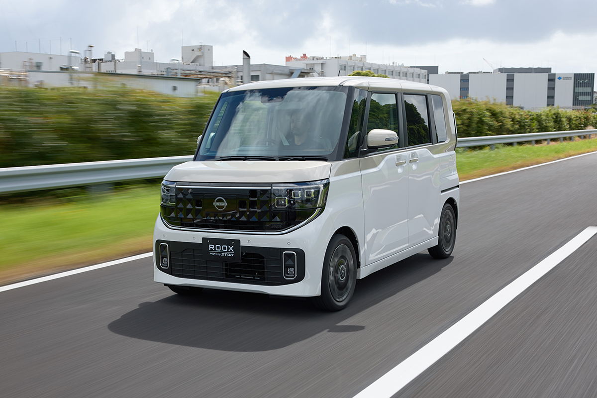 ここまで来たか！軽自動車 4代目、日産ルークスのプロトタイプに乗る