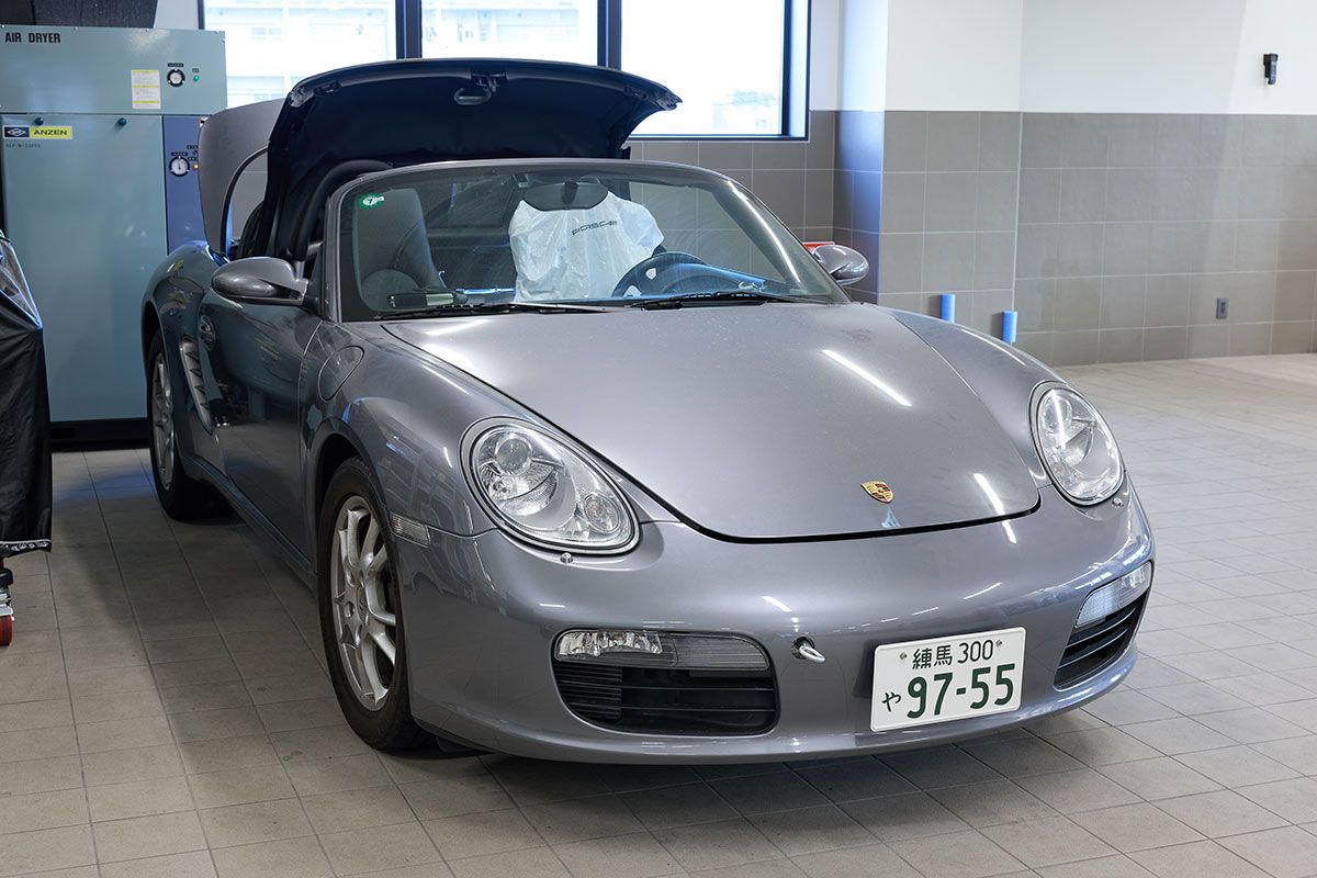 2005年型ながら走行距離は2万2000kmほどで、休みの日に少しずつ乗って楽しんできた我が愛しのボクスター。