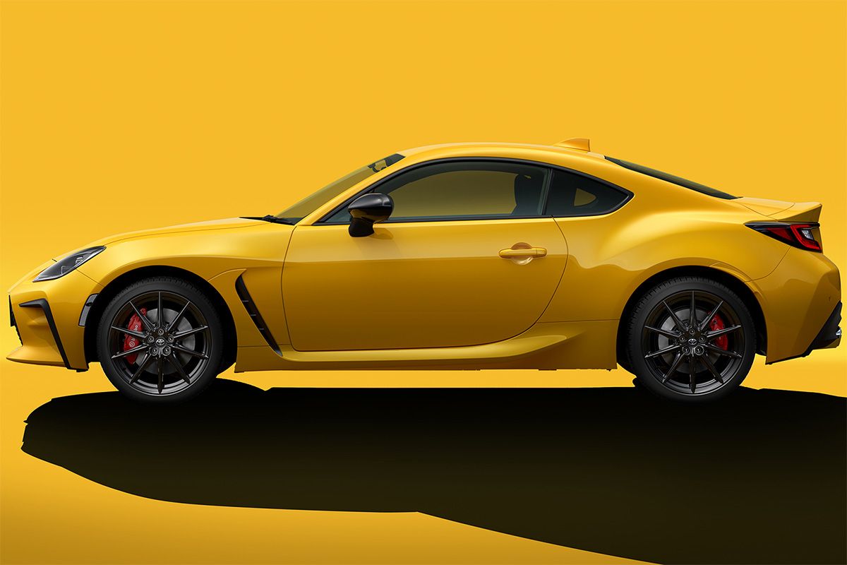 GR86 特別仕様車RZ "Yellow Limited" (6MT)　（サンライズイエロー）
