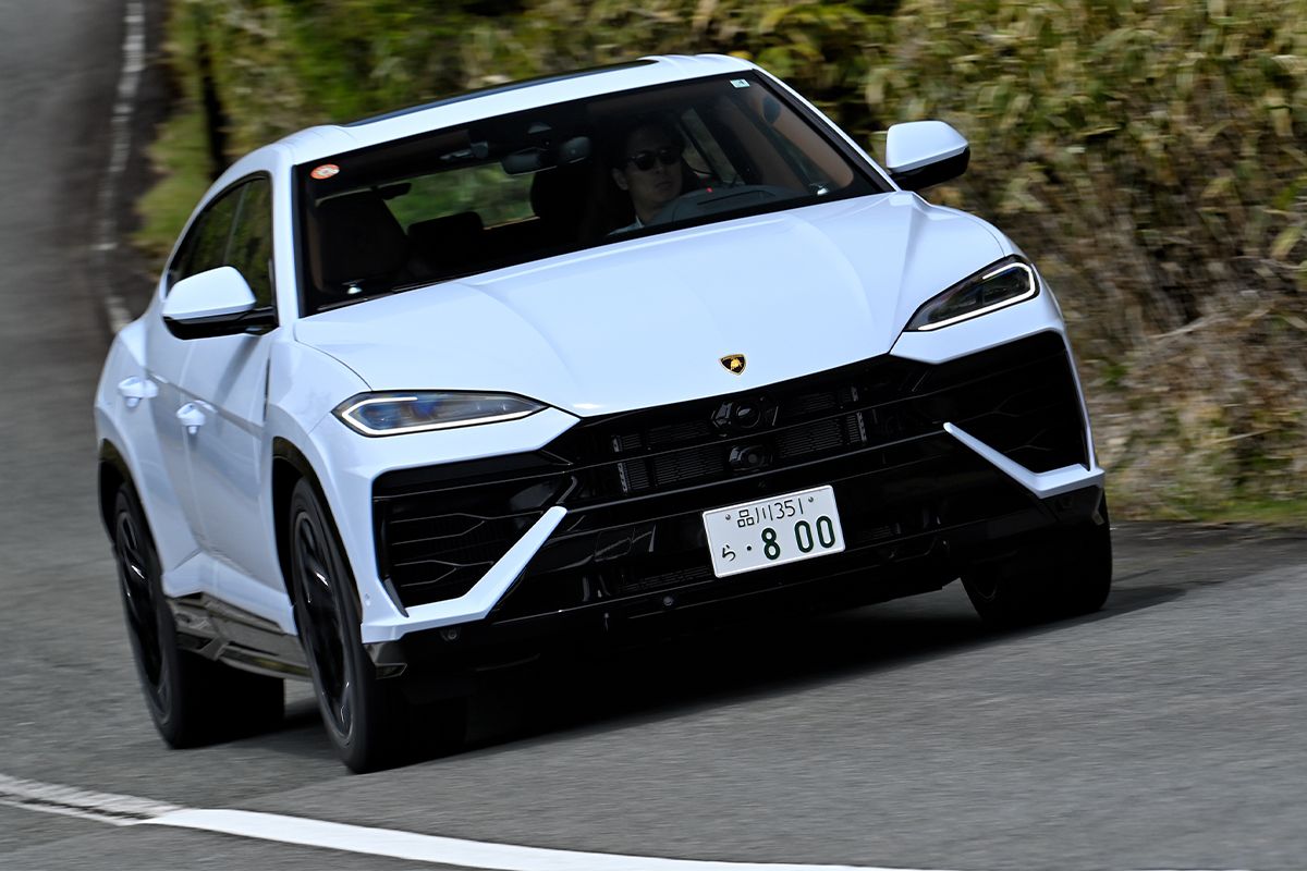 10位 ランボルギーニ・ウルス