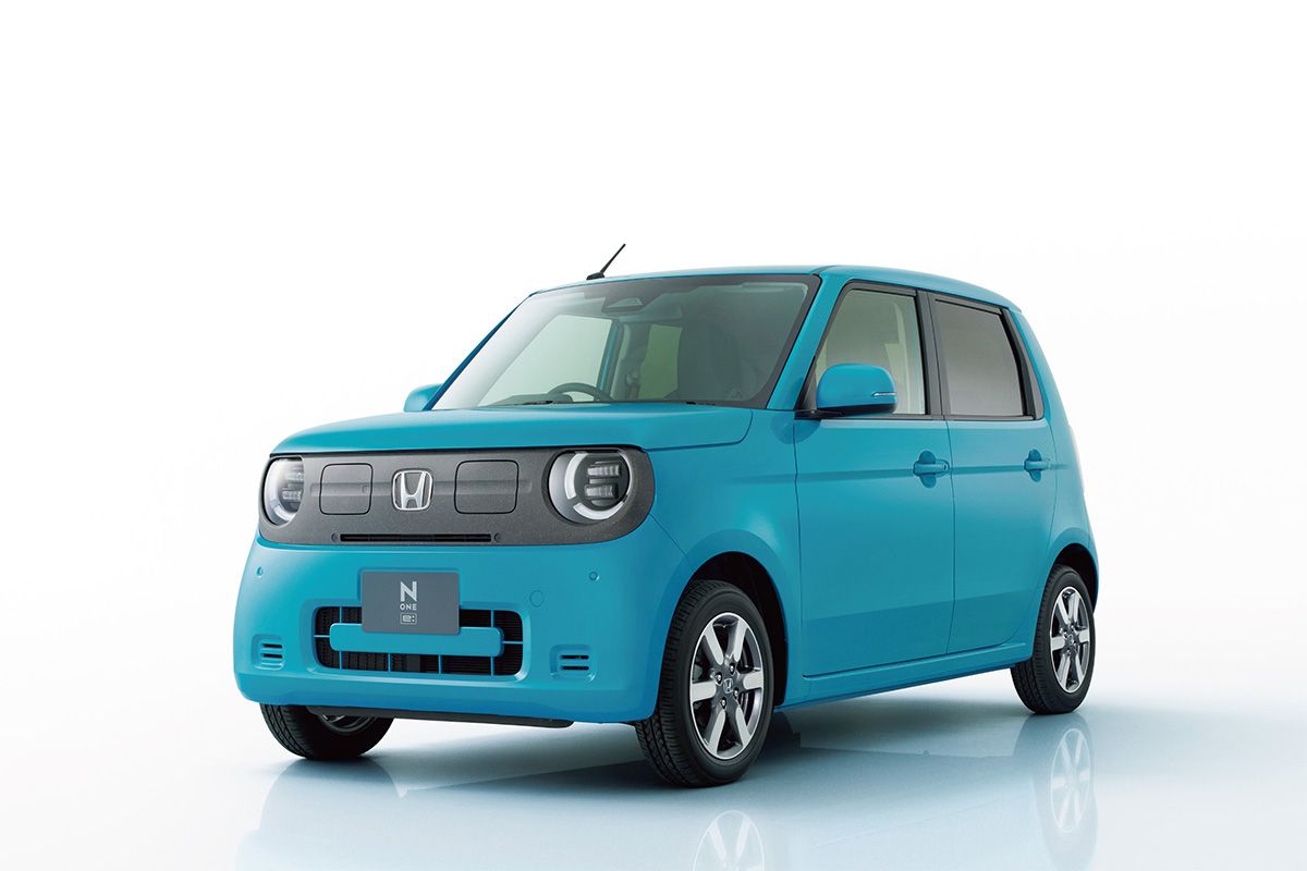 ホンダ N-ONE e:（航続距離は295km、N-ONEと同様の実用性）