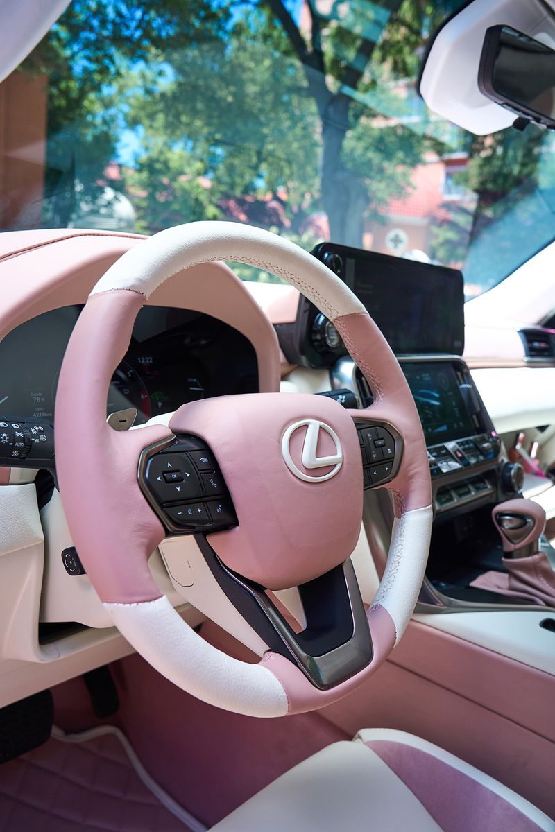 レクサスのコンセプトカー「GLAM LX（グラムLX）」