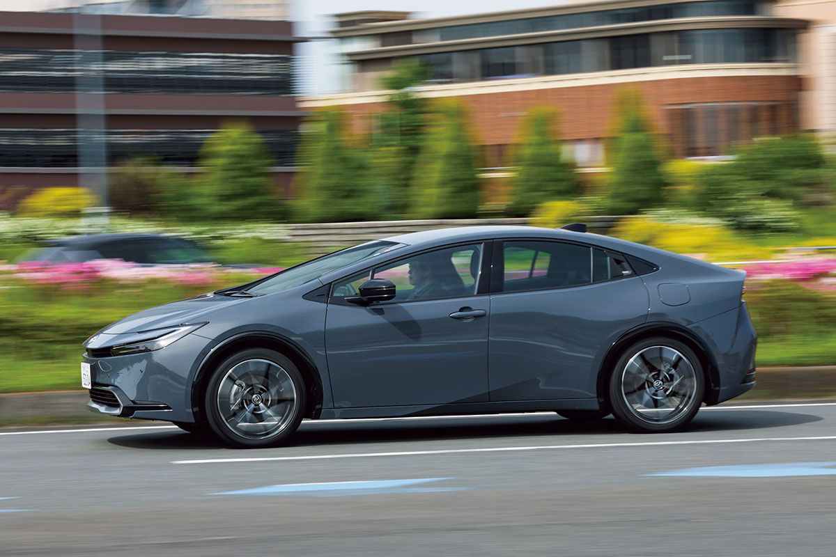 7位 トヨタ・プリウス（PHEV含む）