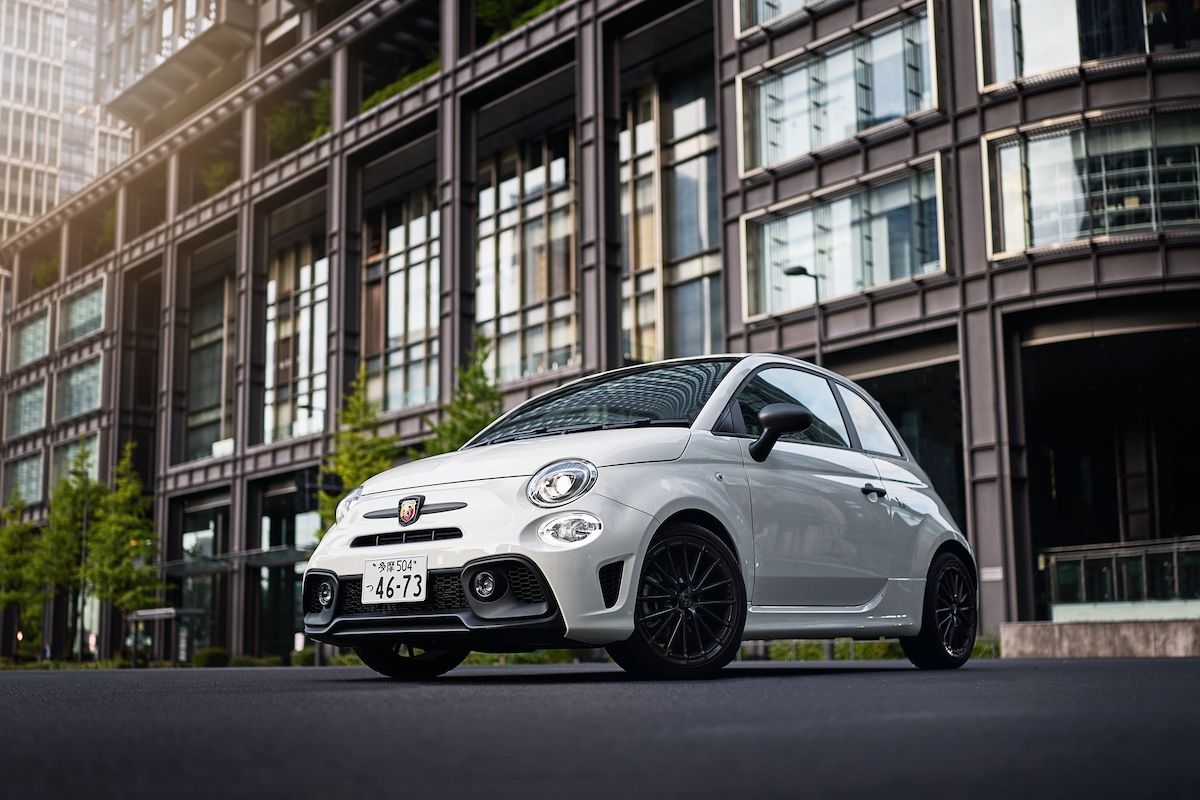 1位  アバルト F595（695、C、コンペティツィオーネ含む）