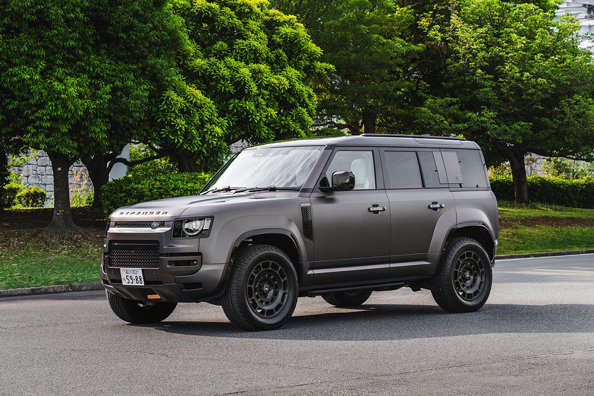 2位 ランドローバー・ディフェンダー（オクタ含む）
