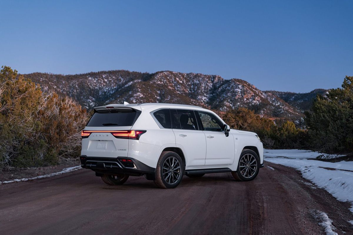 LX F SPORT