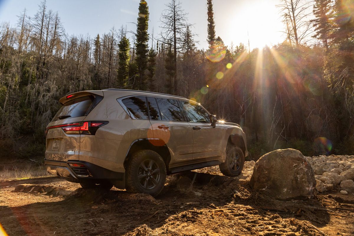 LX OVERTRAIL