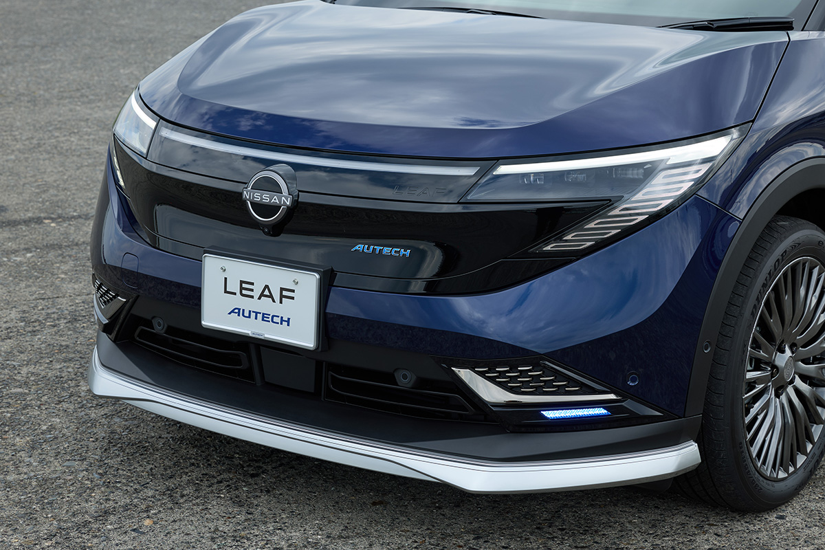 湘南の海を感じさせるブルーがおしゃれ！3代目日産リーフ「AUTECH