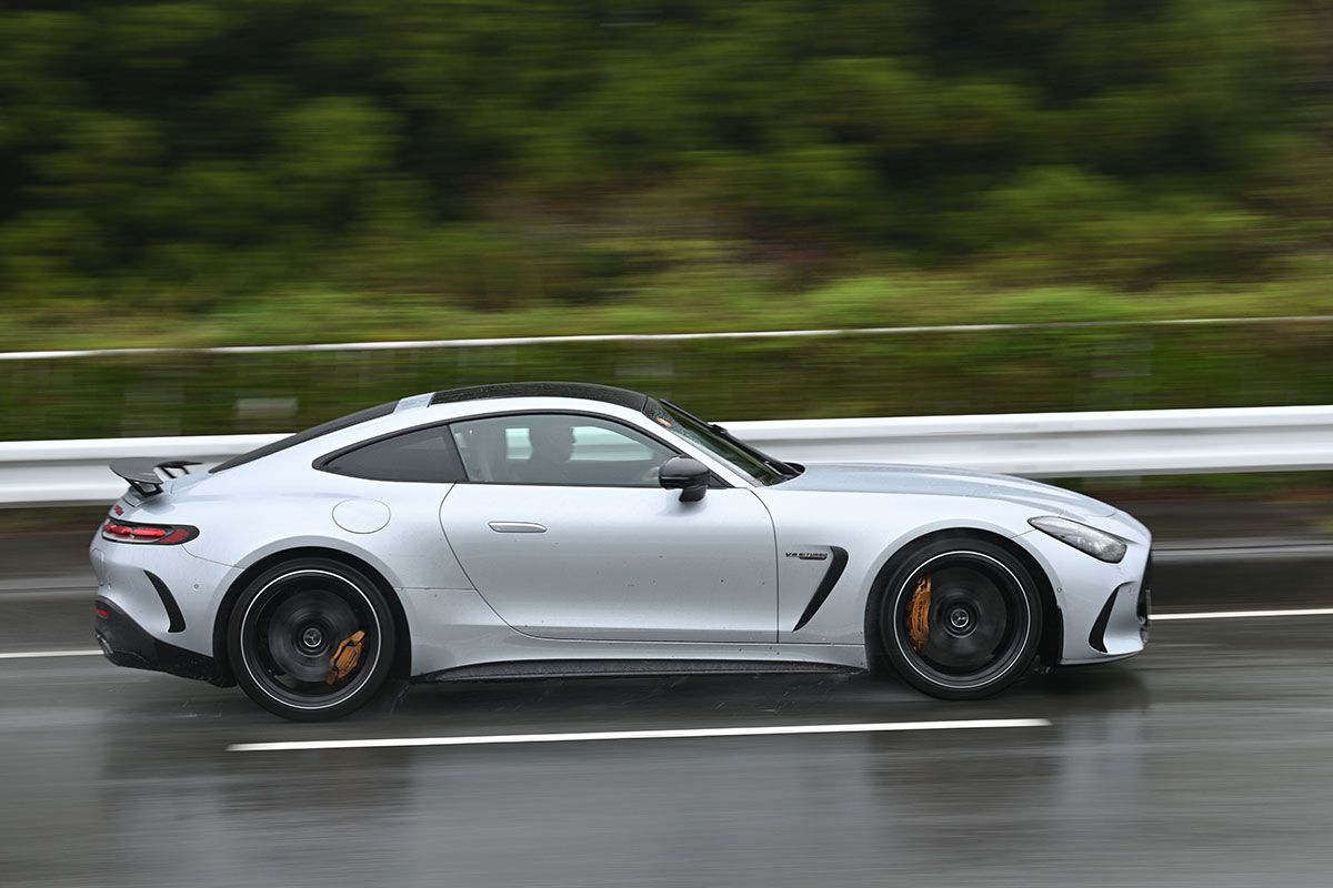 9位 メルセデスAMG GTクーペ